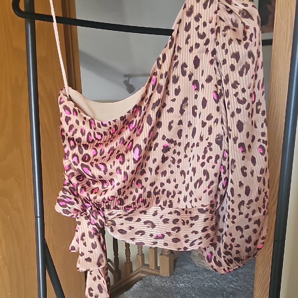 Express Tan and Pink Leopard Print Top